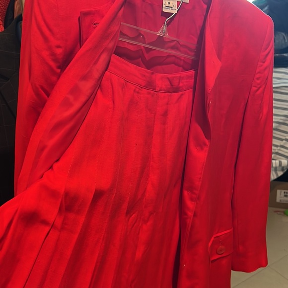 JONES NEW YORK SIZE 8 suit top and bottom - Picture 3 of 4